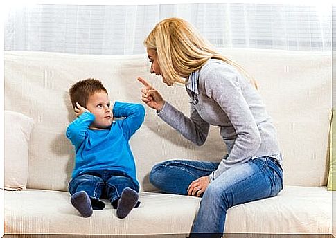 2 negative consequences of yelling at our kids