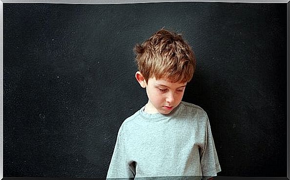 Boy sad for not receiving love from parents