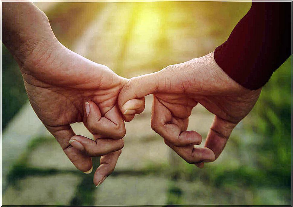 couple holding hands